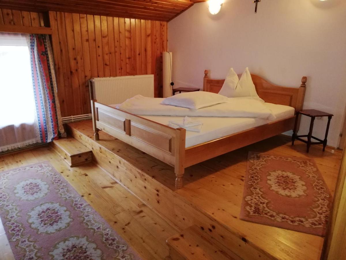 Hotel Casa Doina Buşteni Exteriér fotografie